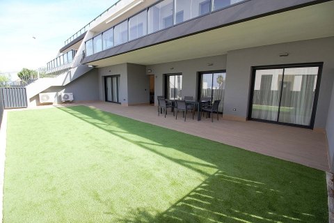 Apartment for sale Santa Pola, Alicante, Spain 3 bedrooms, 93 sq.m. No. 115106 - photo 2