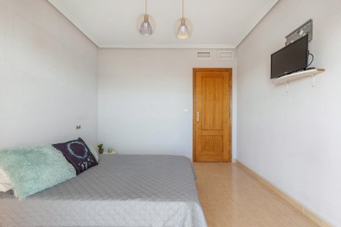 Villa for sale Rojales, Alicante, Spain 5 bedrooms, 247 sq.m. No. 115113 - photo 14