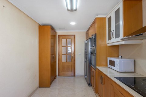 Villa for sale Rojales, Alicante, Spain 5 bedrooms, 247 sq.m. No. 115113 - photo 11