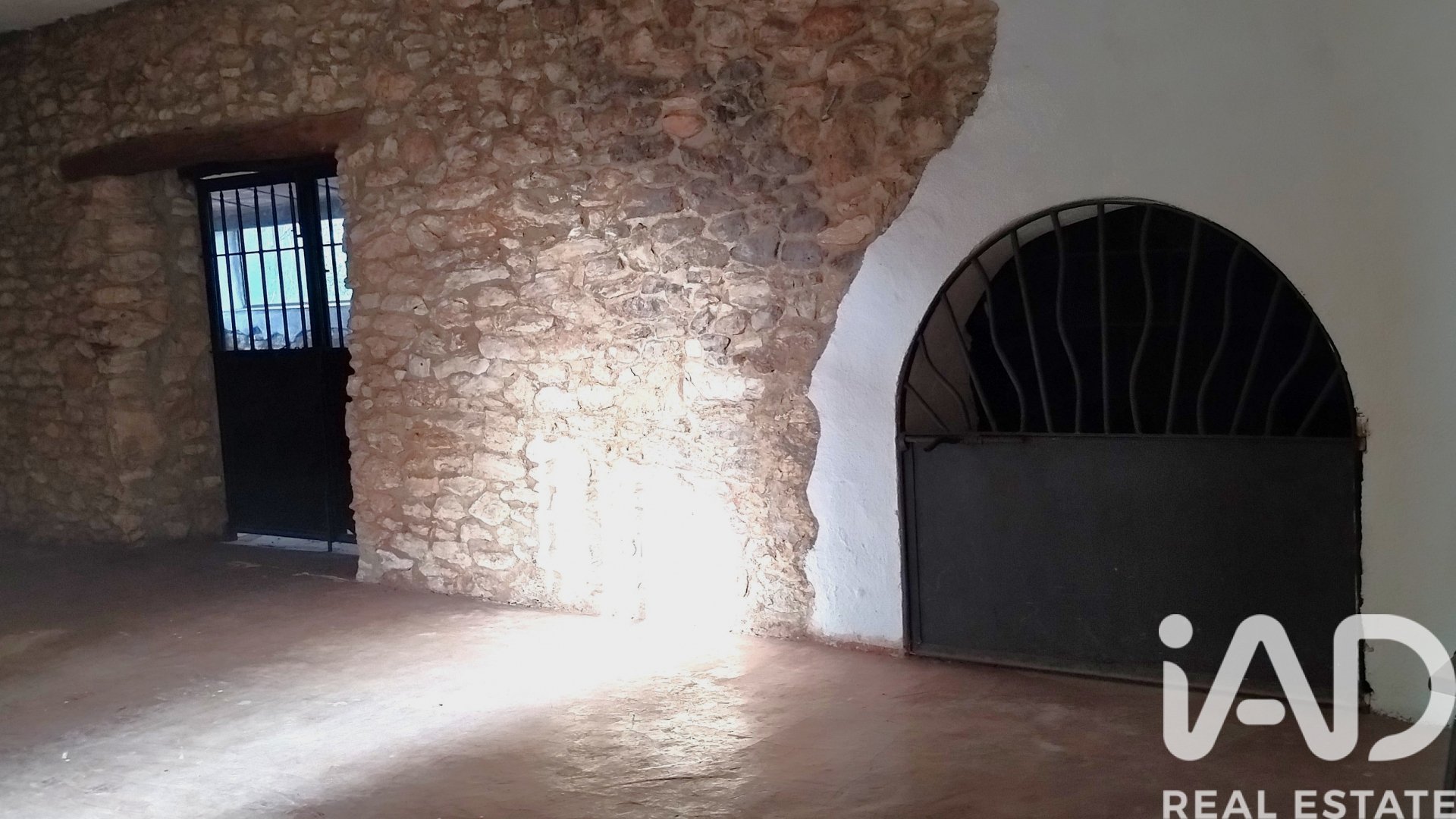 Tontti El Catllar, Tarragona, Espanja 40000 m2 No. 172712