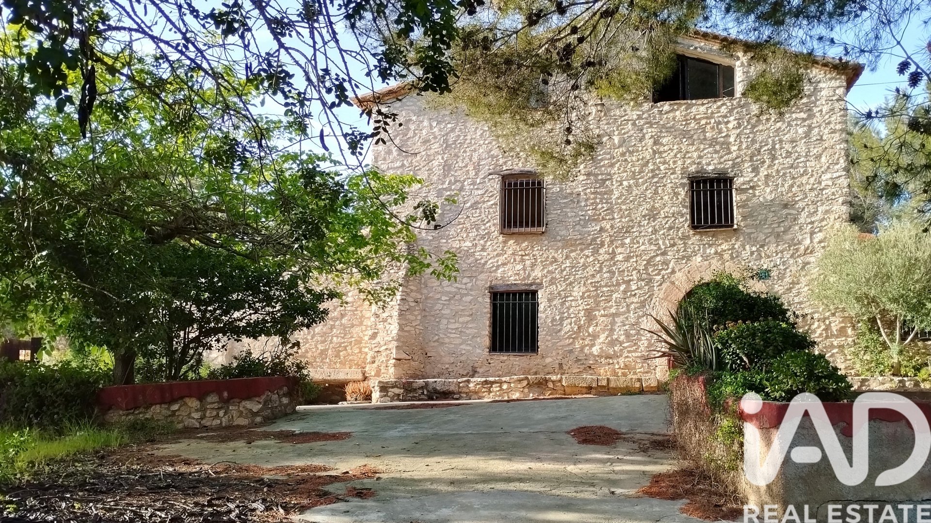 Tontti El Catllar, Tarragona, Espanja 40000 m2 No. 172712