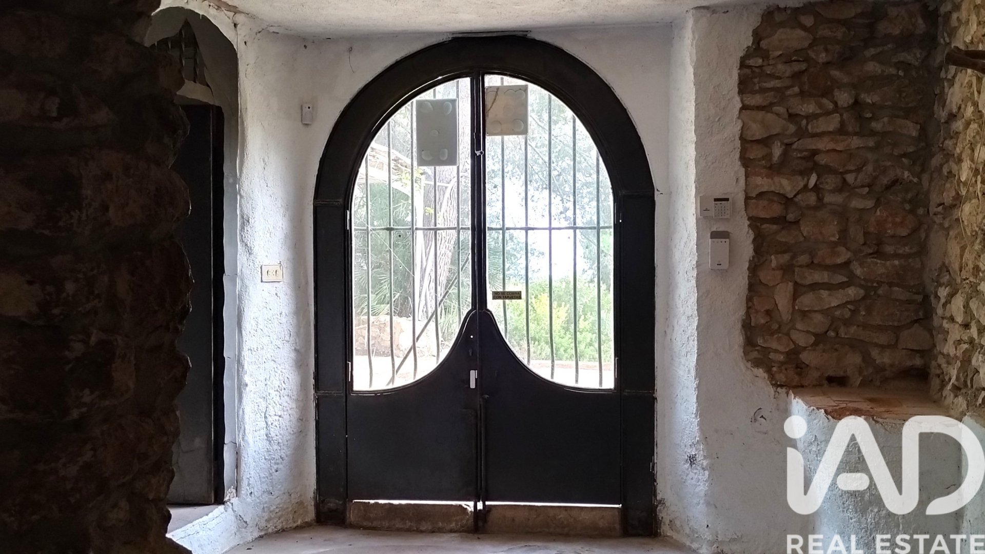 Tontti El Catllar, Tarragona, Espanja 40000 m2 No. 172712