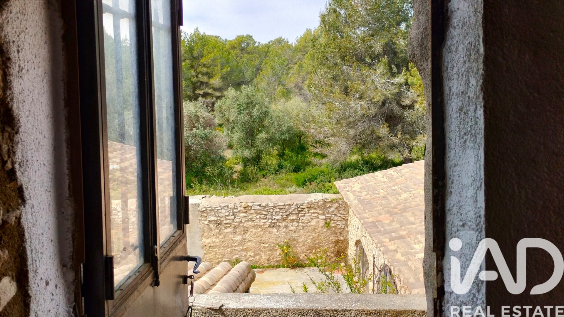 Tontti El Catllar, Tarragona, Espanja 40000 m2 No. 172712