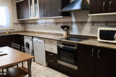 Villetta a schiera in vendita a L'Aldea, Tarragona, Spagna 4 camere da letto, 210 mq. N° 172710 - foto 10