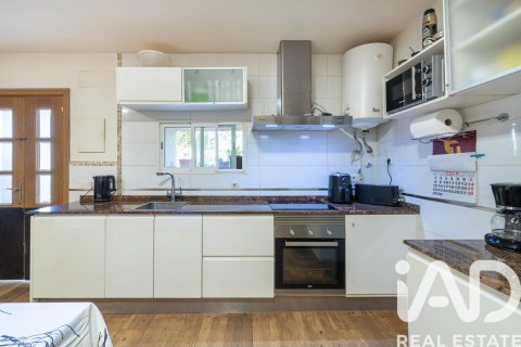 Продажа дома в Сенселлес, Майорка, Испания 2 спальни, 81м2 №172708 - фото 12