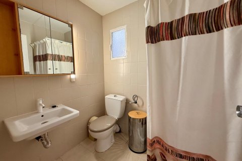 Apartment for sale in Alicante, Spain 3 bedrooms, 63 sq.m. No. 182902 - photo 10
