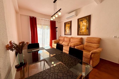 Apartment for sale in Alicante, Spain 3 bedrooms, 63 sq.m. No. 182902 - photo 2