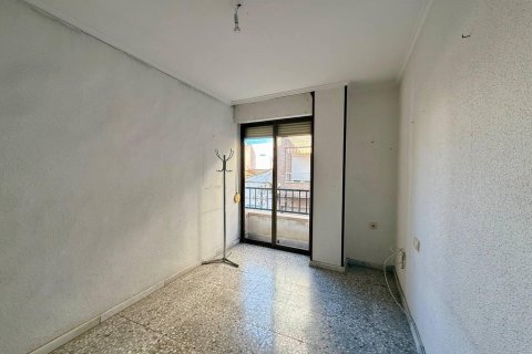 Lägenhet till salu i Torrevieja, Alicante, Spanien 3 sovrum, 119 kvm. Nr. 182896 - foto 28