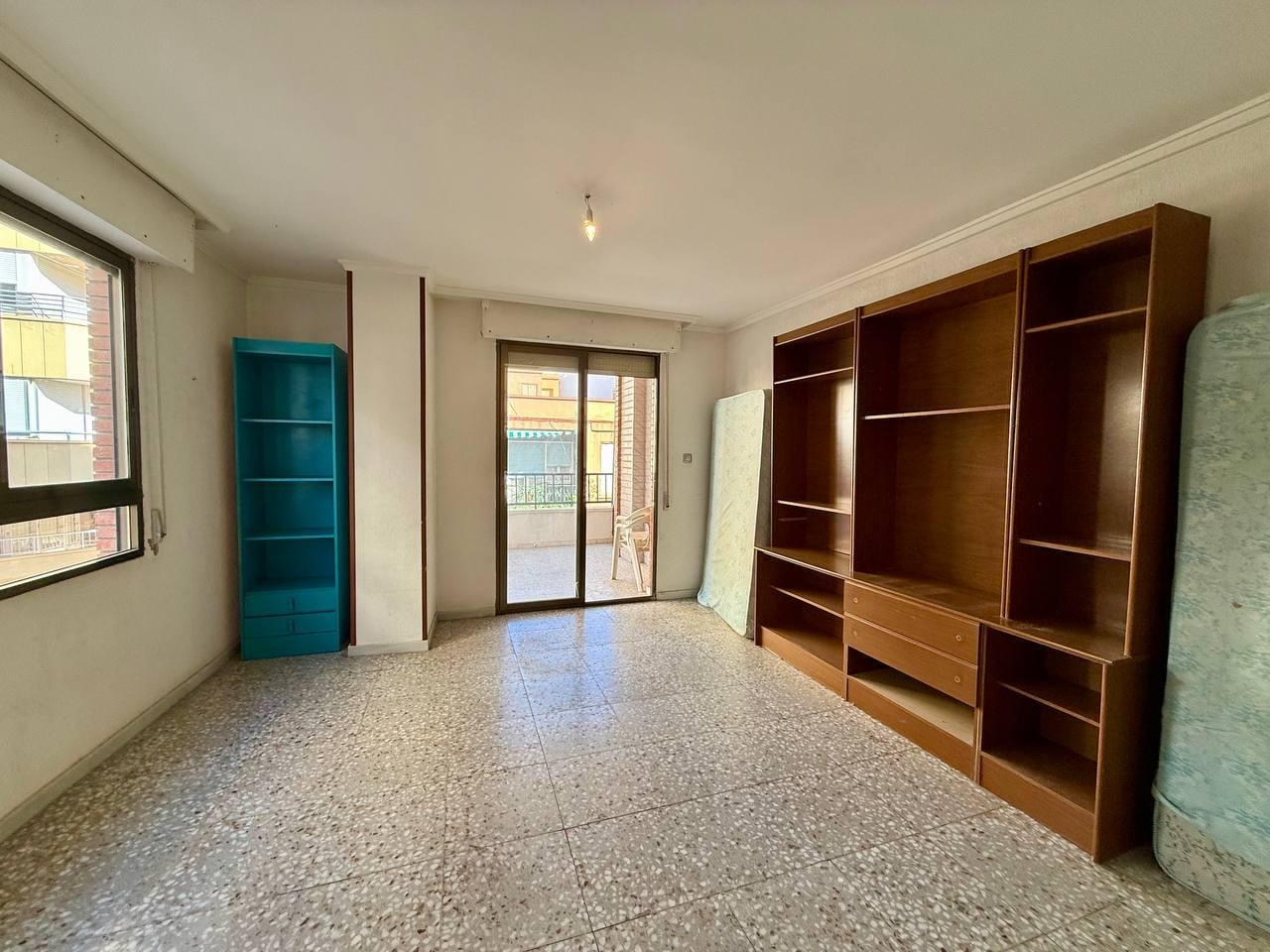 Huoneisto Torrevieja, Alicante, Espanja 3 makuuhuonetta, 119 m2 No. 182896