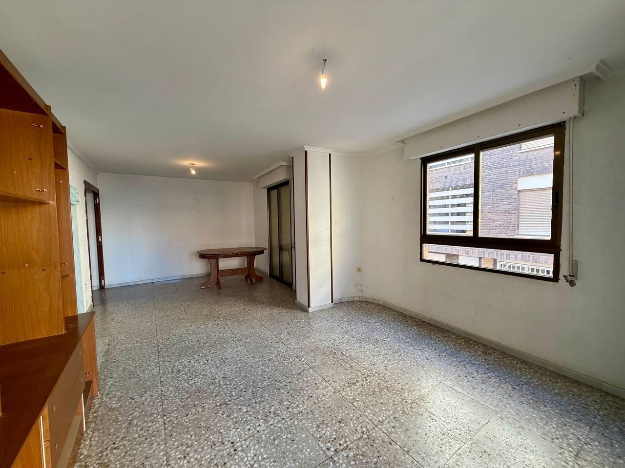 Huoneisto Torrevieja, Alicante, Espanja 3 makuuhuonetta, 119 m2 No. 182896
