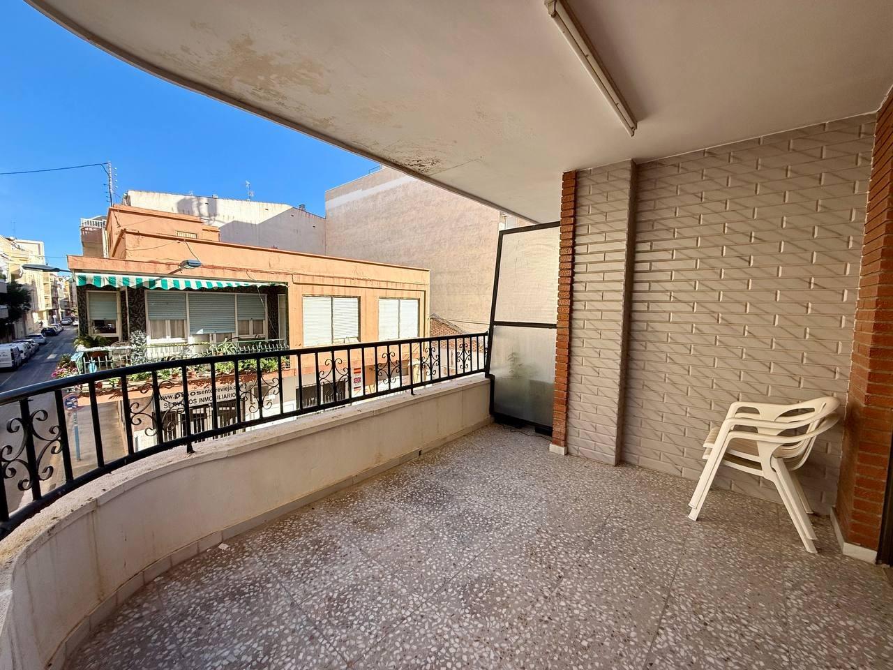 Huoneisto Torrevieja, Alicante, Espanja 3 makuuhuonetta, 119 m2 No. 182896