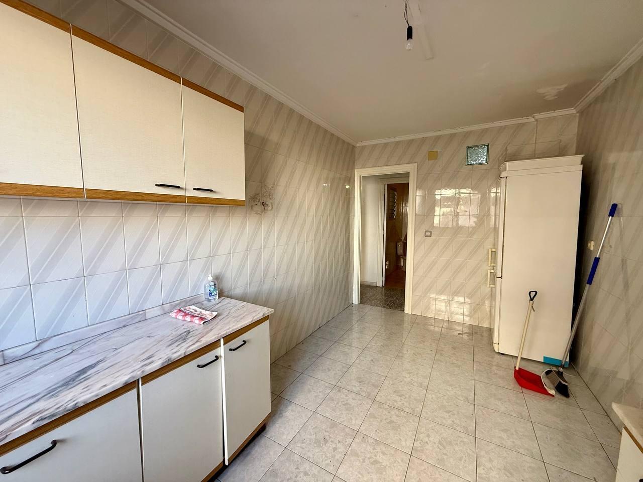 Huoneisto Torrevieja, Alicante, Espanja 3 makuuhuonetta, 119 m2 No. 182896