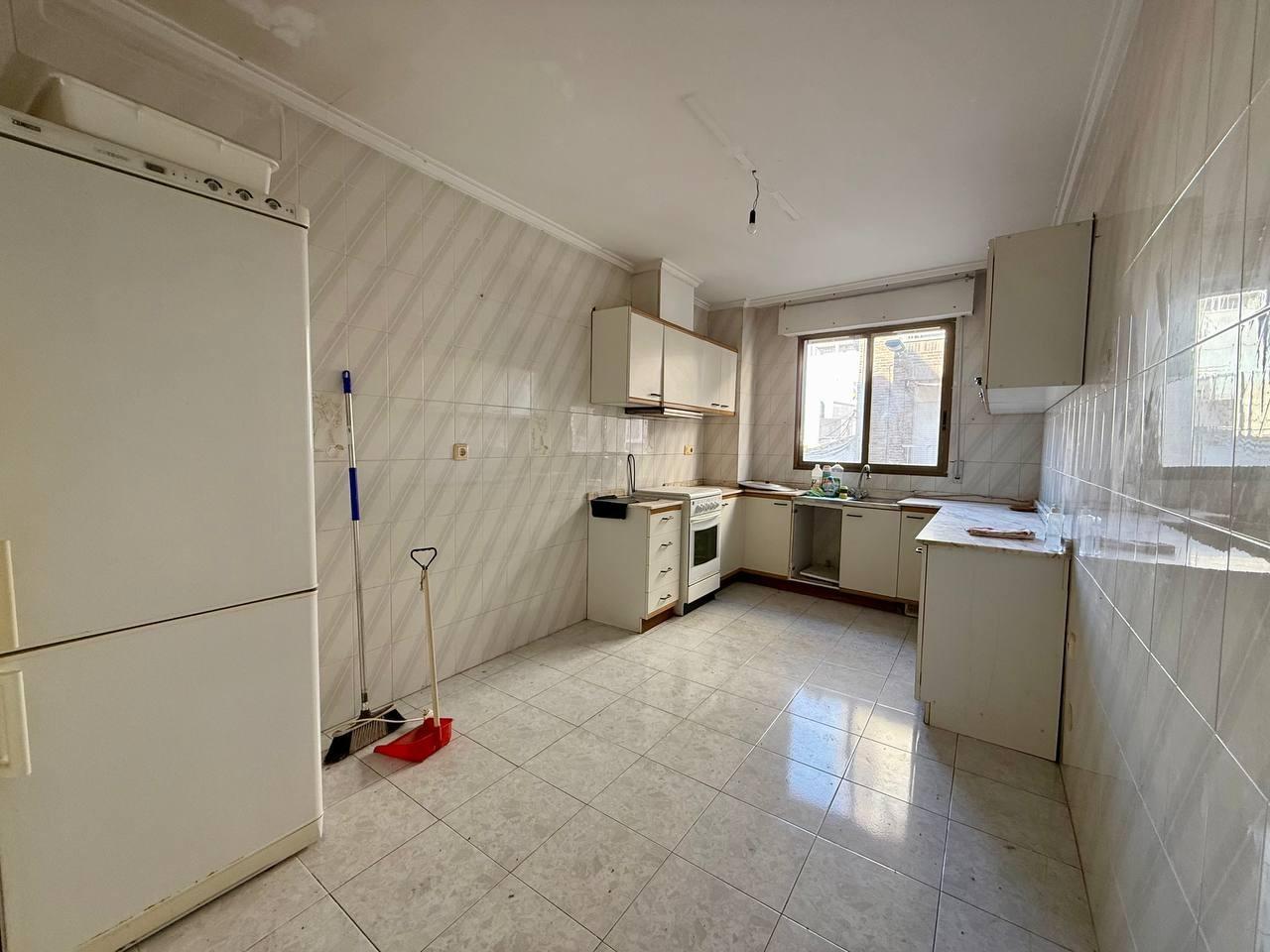 Huoneisto Torrevieja, Alicante, Espanja 3 makuuhuonetta, 119 m2 No. 182896
