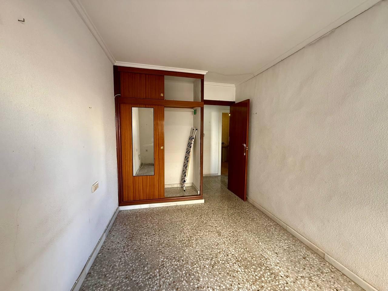 Huoneisto Torrevieja, Alicante, Espanja 3 makuuhuonetta, 119 m2 No. 182896
