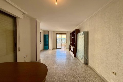 Lägenhet till salu i Torrevieja, Alicante, Spanien 3 sovrum, 119 kvm. Nr. 182896 - foto 15