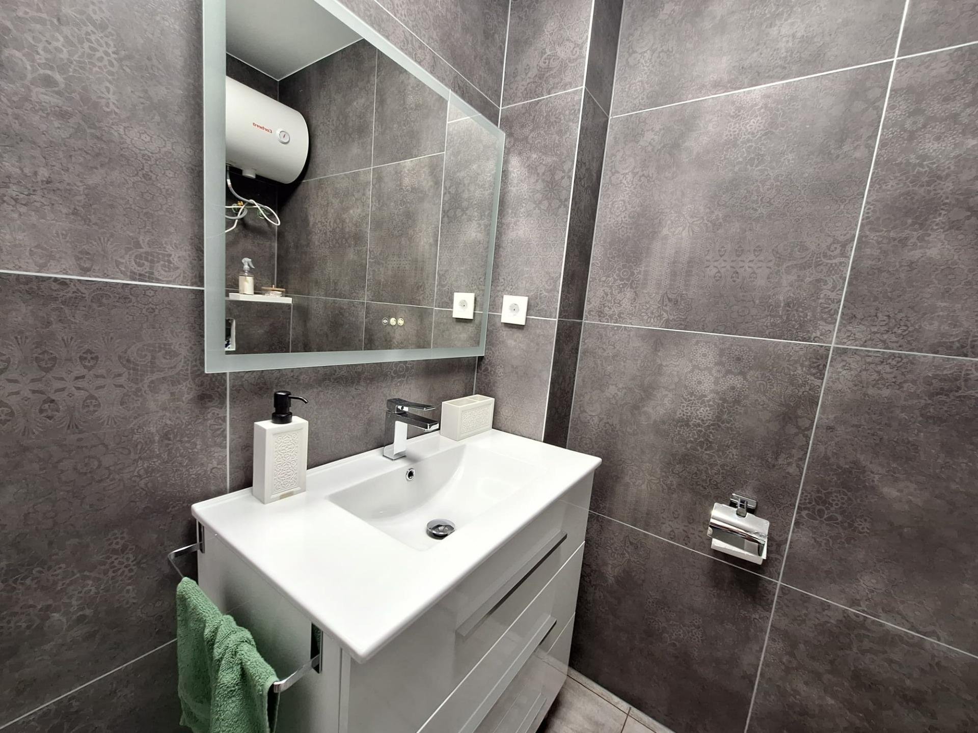 Apartment in Torrevieja, Alicante, Spain 33 sq.m. No. 182901