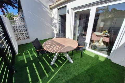 Продажа квартиры в Торревьеха, Аликанте, Испания 33м2 №182901 - фото 3
