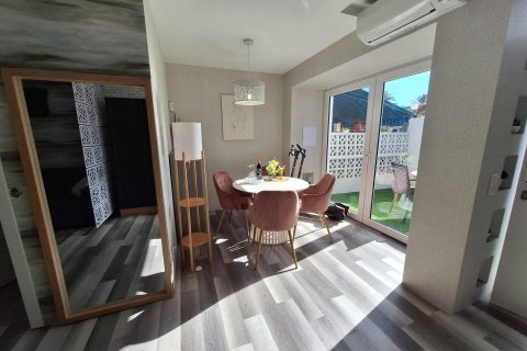 Продажа квартиры в Торревьеха, Аликанте, Испания 33м2 №182901 - фото 4