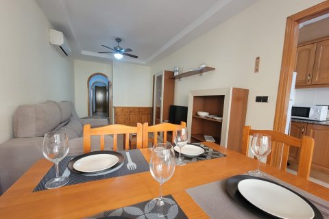 Apartament w Torrevieja, Alicante, Hiszpania 1 sypialnia, 70 mkw. nr 182899 – zdjęcie 4