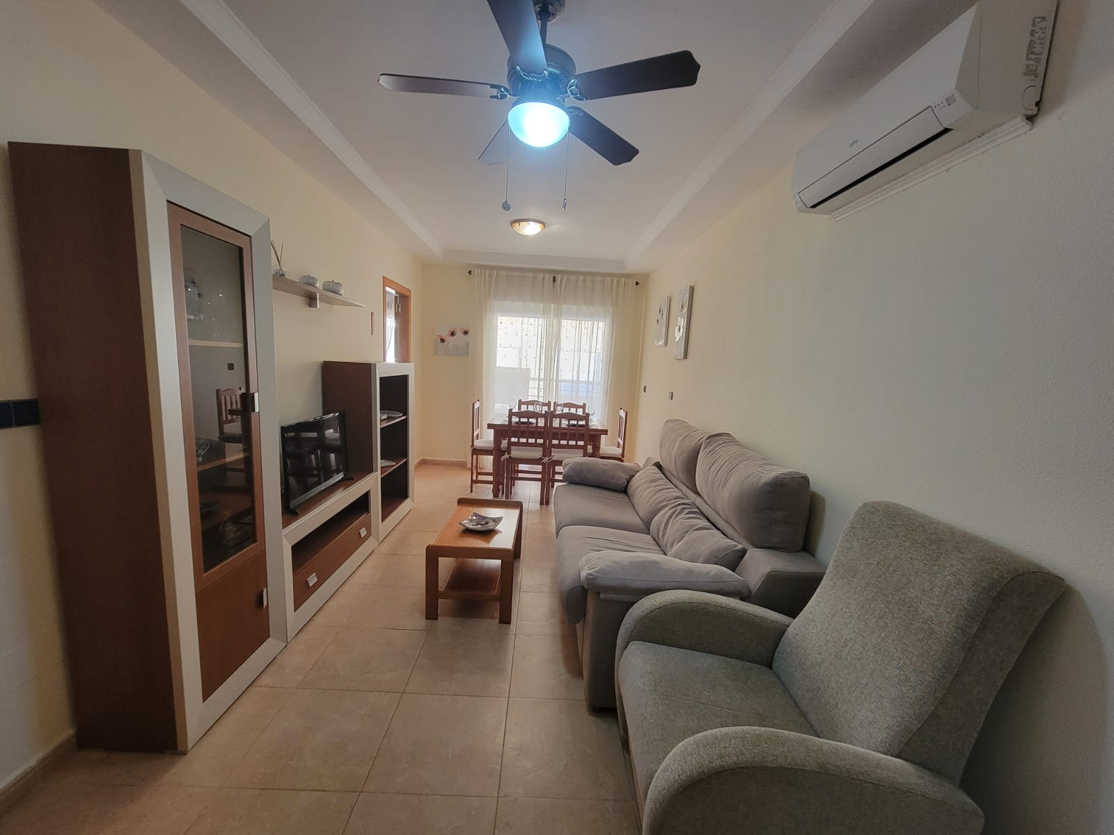 Wohnung in Torrevieja, Alicante, Spanien 1 Schlafzimmer, 70 m2 Nr. 182899