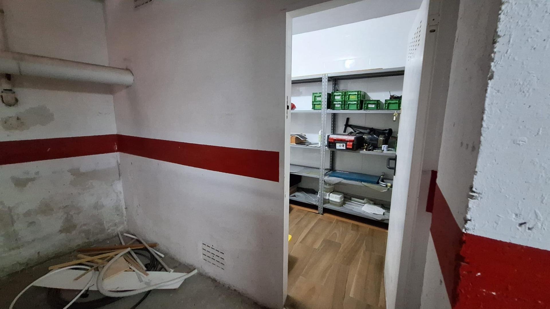 Depósito en Torrevieja, Alicante, España 7 m2 No. 182898