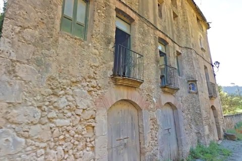 Talo myytävänä Capellades, Barcelona, Espanja, 4 makuuhuonetta, 267 m2 No. 191356 - kuva 9