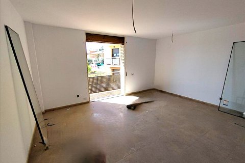 Dzīvoklis pārdošanā Odena, Barcelona, Spānijā 3 istabas, 75 m2 Nr. 191354 - attēls 3