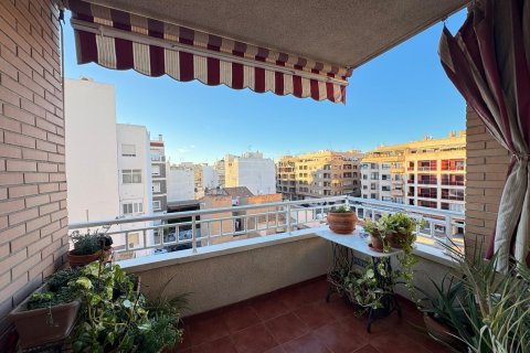 Apartamento en venta en Torrevieja, Alicante, España 4 dormitorios, 256 m2 No. 189847 - foto 12
