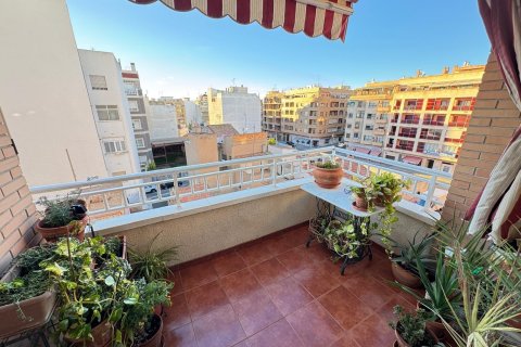 Apartamento en venta en Torrevieja, Alicante, España 4 dormitorios, 256 m2 No. 189847 - foto 13