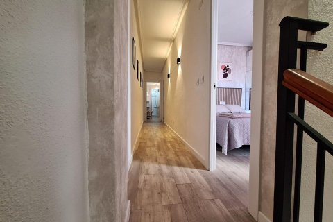 Продажа квартиры в Торревьеха, Аликанте, Испания 3 спальни, 100м2 №189848 - фото 26