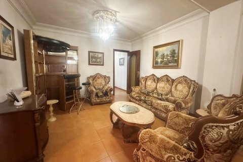 Apartament w Torrevieja, Alicante, Hiszpania 4 sypialnie, 130 mkw. nr 190577