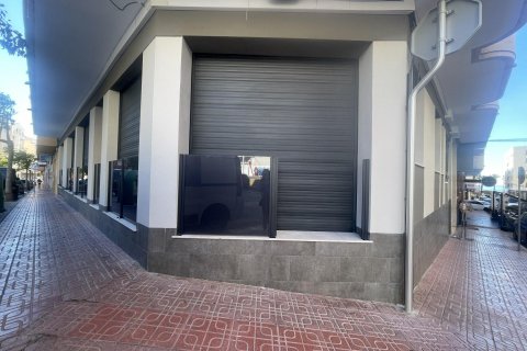 Apartment for sale in Torrevieja, Alicante, Spain 1 room, 46 sq.m. No. 190576 - photo 3