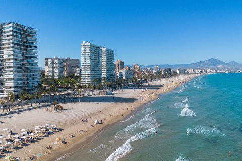Lägenhet till salu Alicante, Spanien 3 sovrum, 160 kvm. Nr. 139131 - foto 13