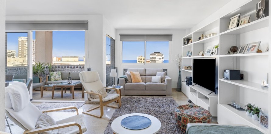 Lägenhet Alicante, Spanien 3 sovrum, 160 kvm. Nr. 139131