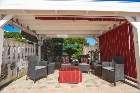 Villa till salu Ciudad Quesada, Alicante, Spanien 2 sovrum, 140 kvm. Nr. 139130 - foto 25