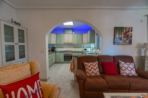 Villa till salu Ciudad Quesada, Alicante, Spanien 2 sovrum, 140 kvm. Nr. 139130 - foto 10