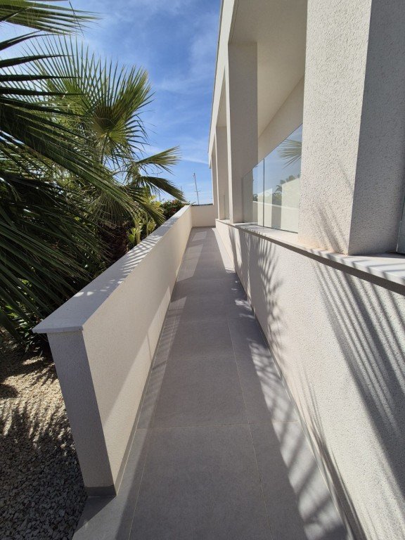 Huvila Los Montesinos, Alicante, Espanja 4 makuuhuonetta, 454 m2 No. 139126