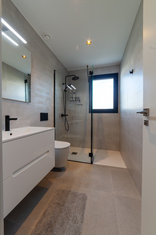 Huvila Los Montesinos, Alicante, Espanja 4 makuuhuonetta, 454 m2 No. 139126