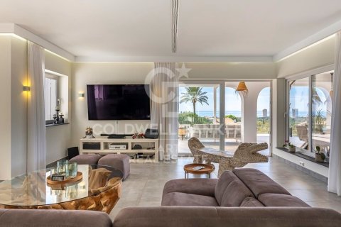 Villa for sale in Marbella, Malaga, Spain 7 bedrooms, 783 sq.m. No. 157743 - photo 2