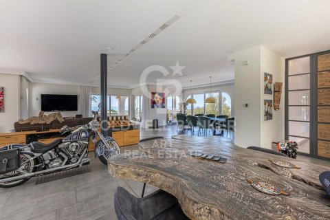 Villa for sale in Marbella, Malaga, Spain 7 bedrooms, 783 sq.m. No. 157743 - photo 4