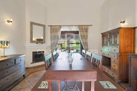 House for sale in Estepona, Malaga, Spain 4 bedrooms, 580 sq.m. No. 157744 - photo 4