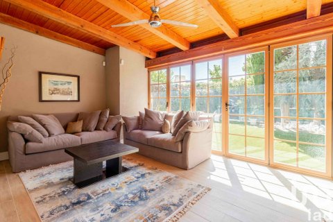 Hus till salu i Madrid, Spanien 6 sovrum, 323 kvm. Nr. 154206 - foto 11