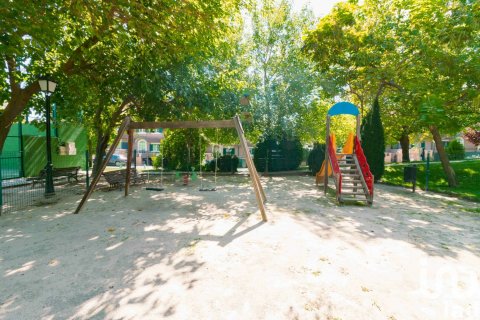 Hus till salu i Madrid, Spanien 6 sovrum, 323 kvm. Nr. 154206 - foto 28