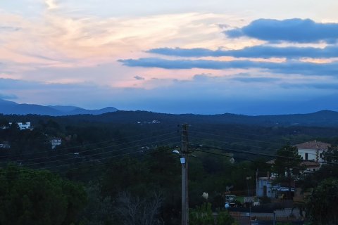 Talo myytävänä Vidreres, Girona, Espanja, 3 makuuhuonetta, 119 m2 No. 154209 - kuva 20