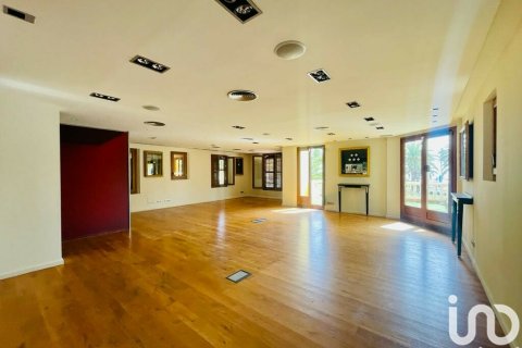 Lägenhet till salu i Salou, Tarragona, Spanien 7 sovrum, 1086 kvm. Nr. 154208 - foto 5