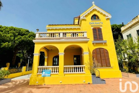 Lägenhet till salu i Salou, Tarragona, Spanien 7 sovrum, 1086 kvm. Nr. 154208 - foto 3