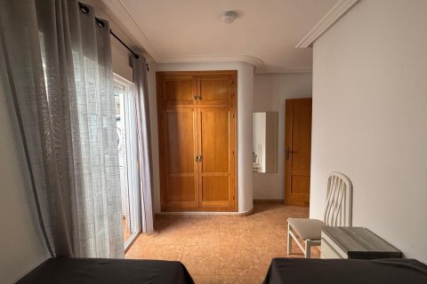 Dzīvoklis pārdošanā Torrevieja, Alicante, Spānijā 3 istabas, 95 m2 Nr. 155670 - attēls 25