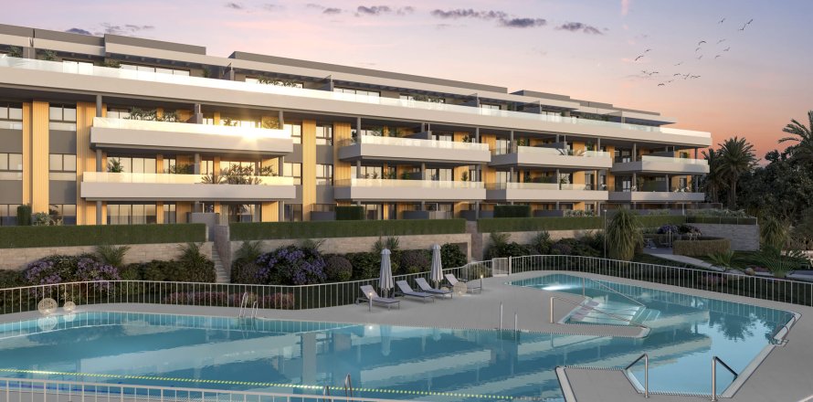 Bungalow a Torremolinos, Malaga, Spagna 4 camere da letto, 136 mq. N° 181125