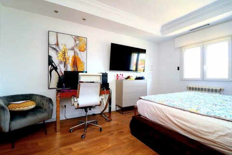 Продажа виллы в Дехеса де Кампоамор, Аликанте, Испания 5 спален, 250м2 №118886 - фото 23