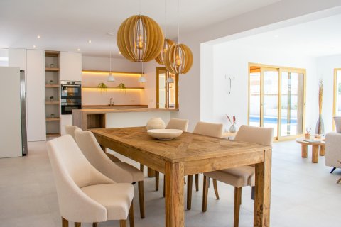 Продажа виллы в Торревьеха, Аликанте, Испания 4 спальни, 190м2 №118895 - фото 4